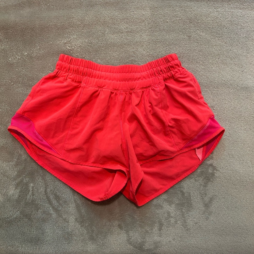 Lululemon Hotty Hot Short